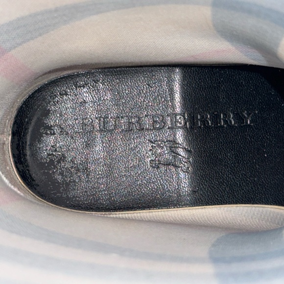 Burberry house check tall rain boot - Picture 9 of 10